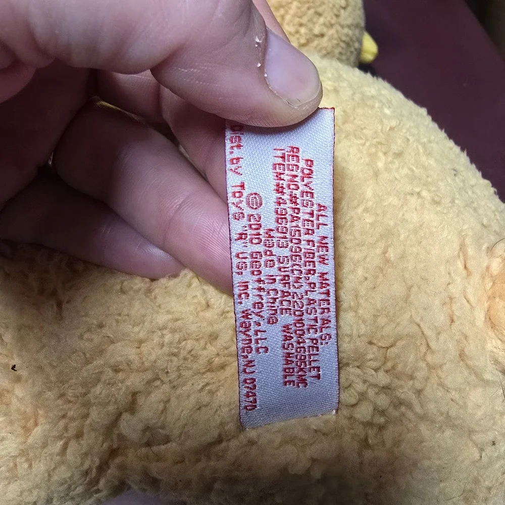 FAO Schwarz Lion Plush Stuffed Animal Tan Orange Yellow 2010 Toys R Us 496913